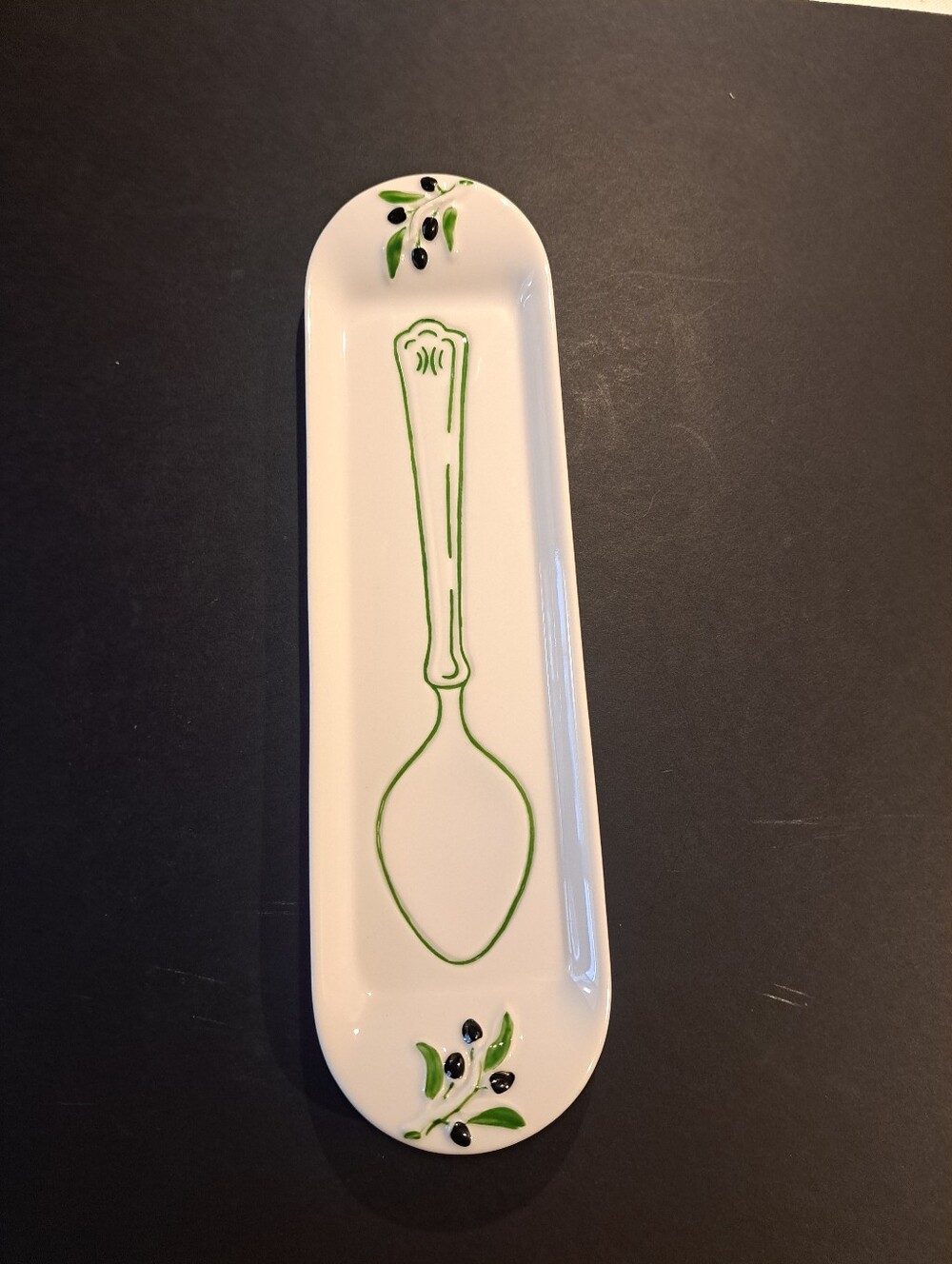 La Provence by Revol France - Ceramic Porcelain Spoon Rest R90 - White w/Olives
